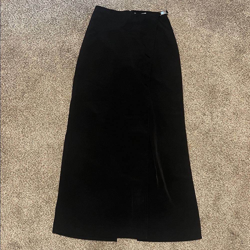 Newport News Elegant Black Wide Leg Pants